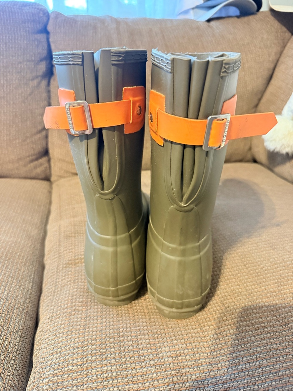 Hunter Olive Rubber Tall Rain Boots - Picture 3 of 4